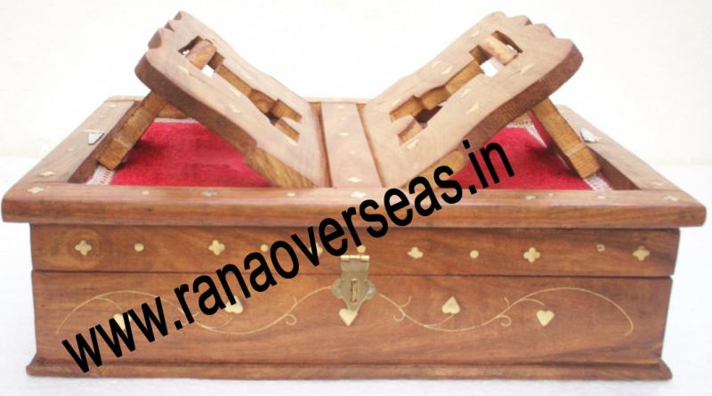 Wooden Holy Book / Rahel Stand with Box - 1